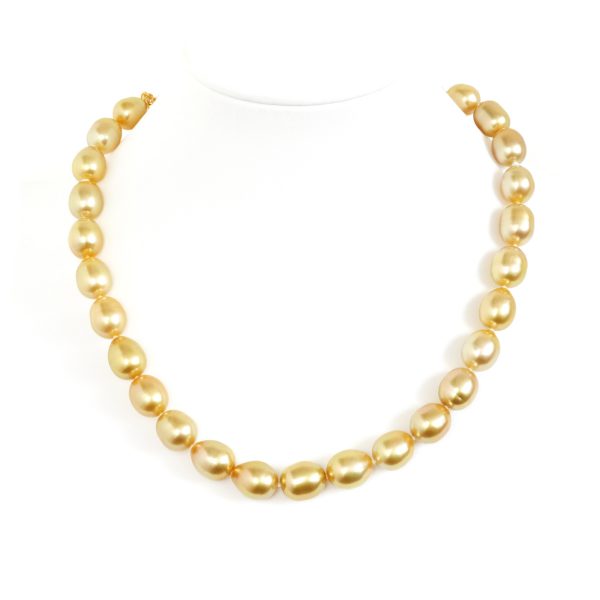 Classic M Royal Highness South Sea Necklace