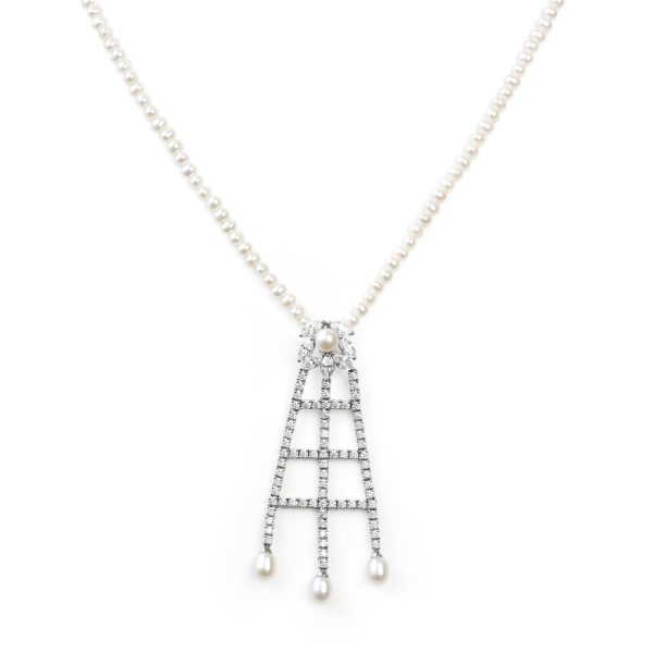 Ice Queen Melt The Snow Necklace