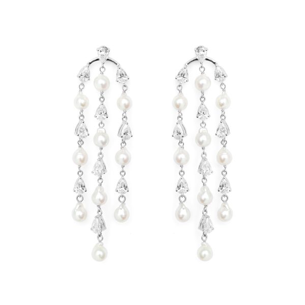 Glamour Muse Amour Akoya Earrings