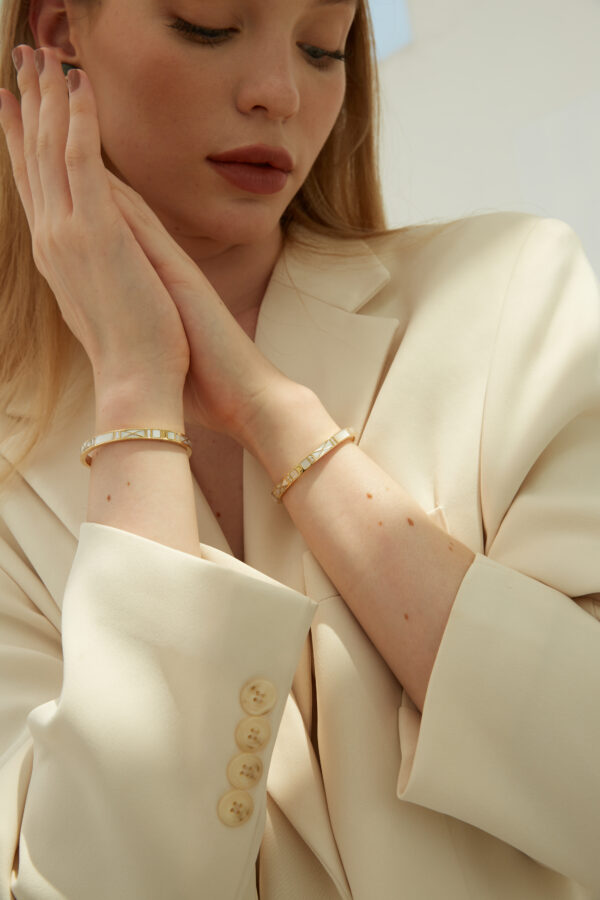 Imperiale Renaissance Bangle - Image 12