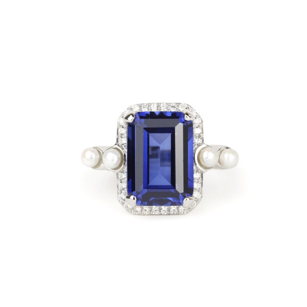 Lucky in Love Ring