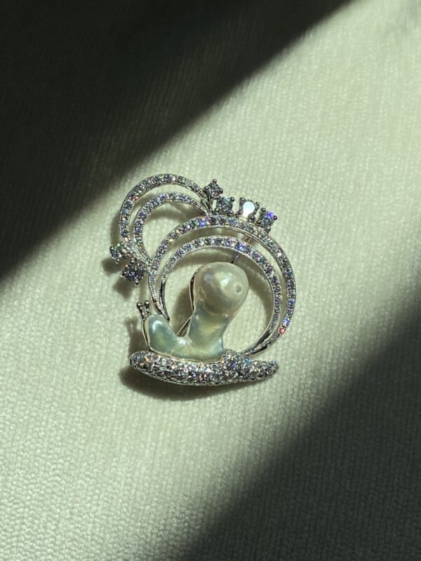 Snail Brooch/Pendant
