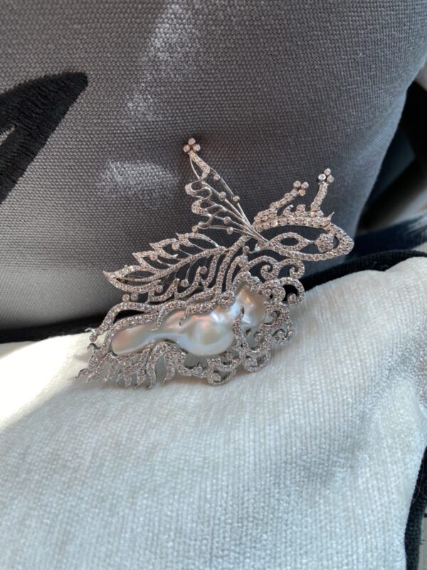 Beauty Underwater Brooch/Pendant